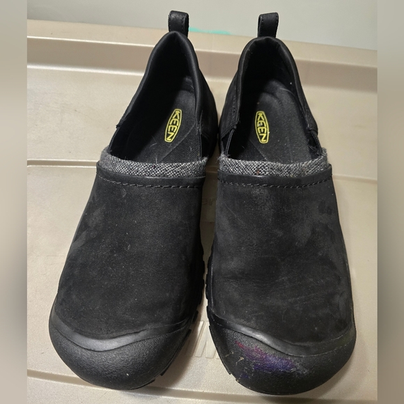 KEEN Women's Black Slip-On Mule Shoes - Picture 2 of 5